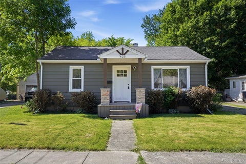 Photo for 425 W Caroline Street