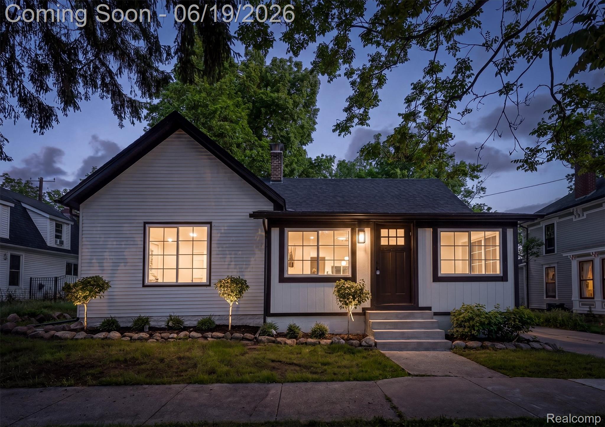 117 E Church Street E