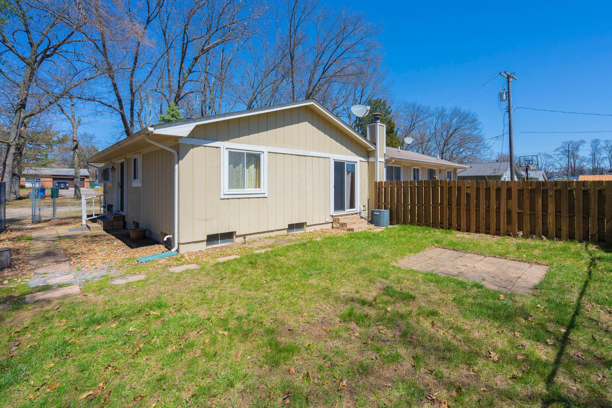 1871 GLENGARY Road