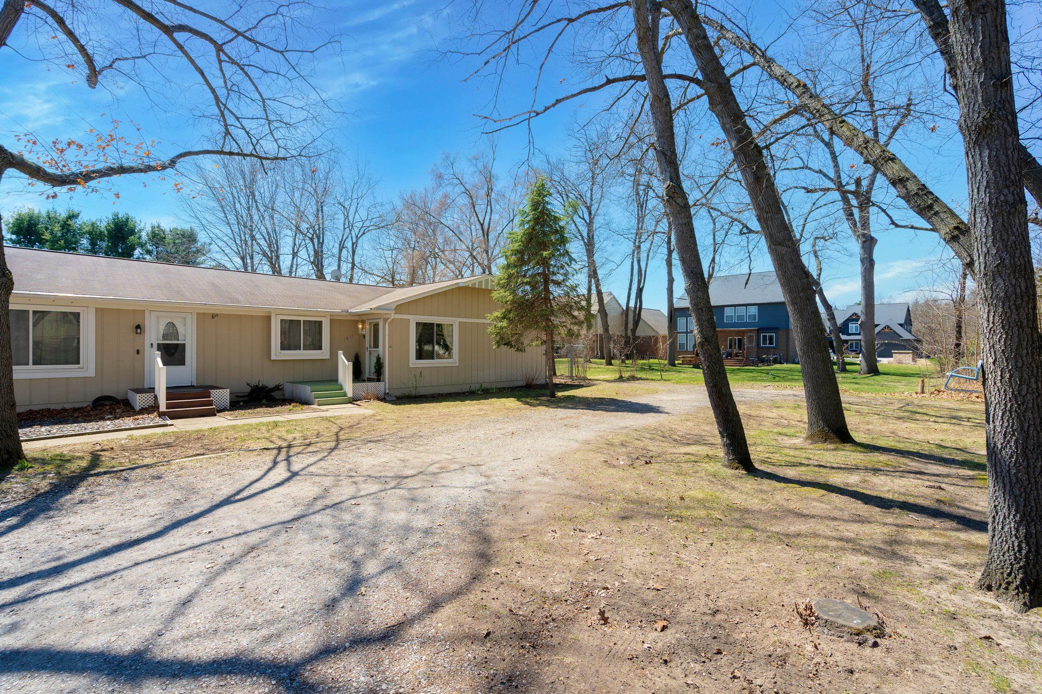 1871 GLENGARY Road