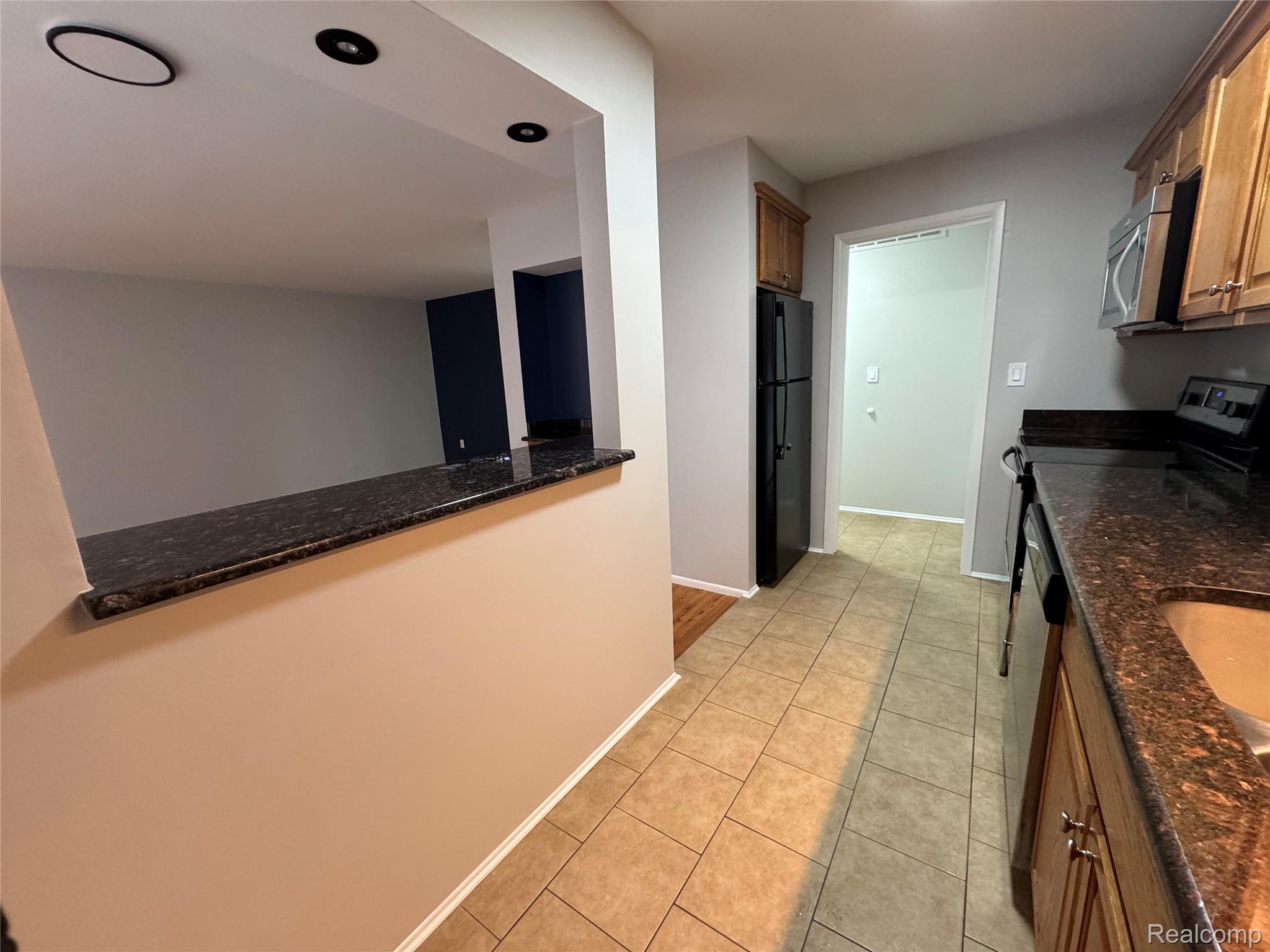 22108 Dante Street 115