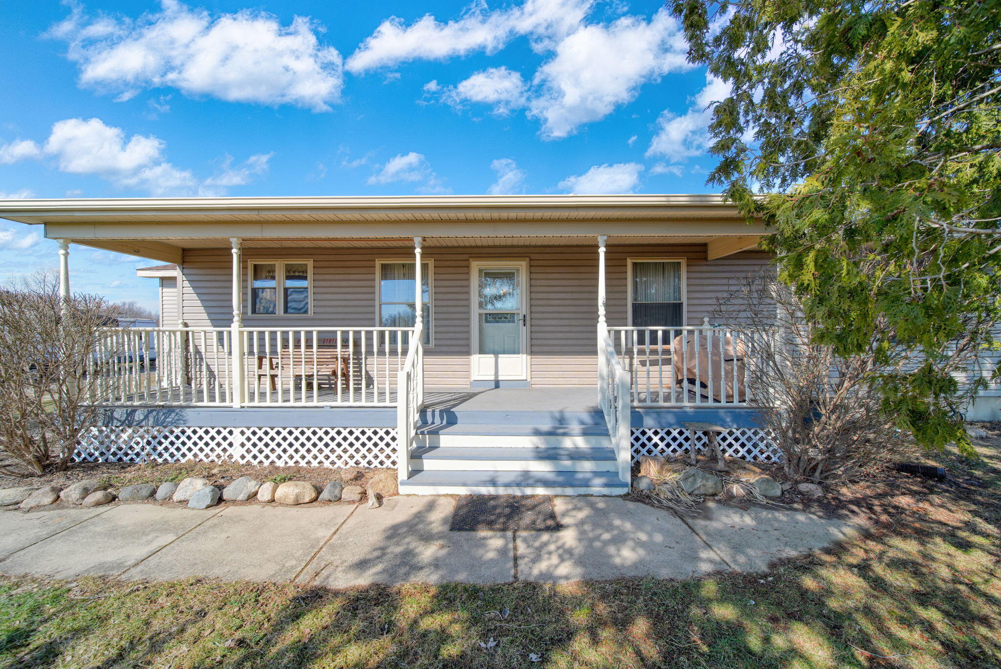 18598 Bradstreet Road