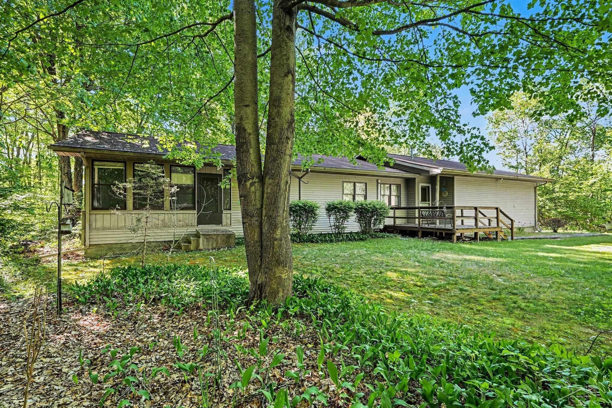 1038 E Freeland Road