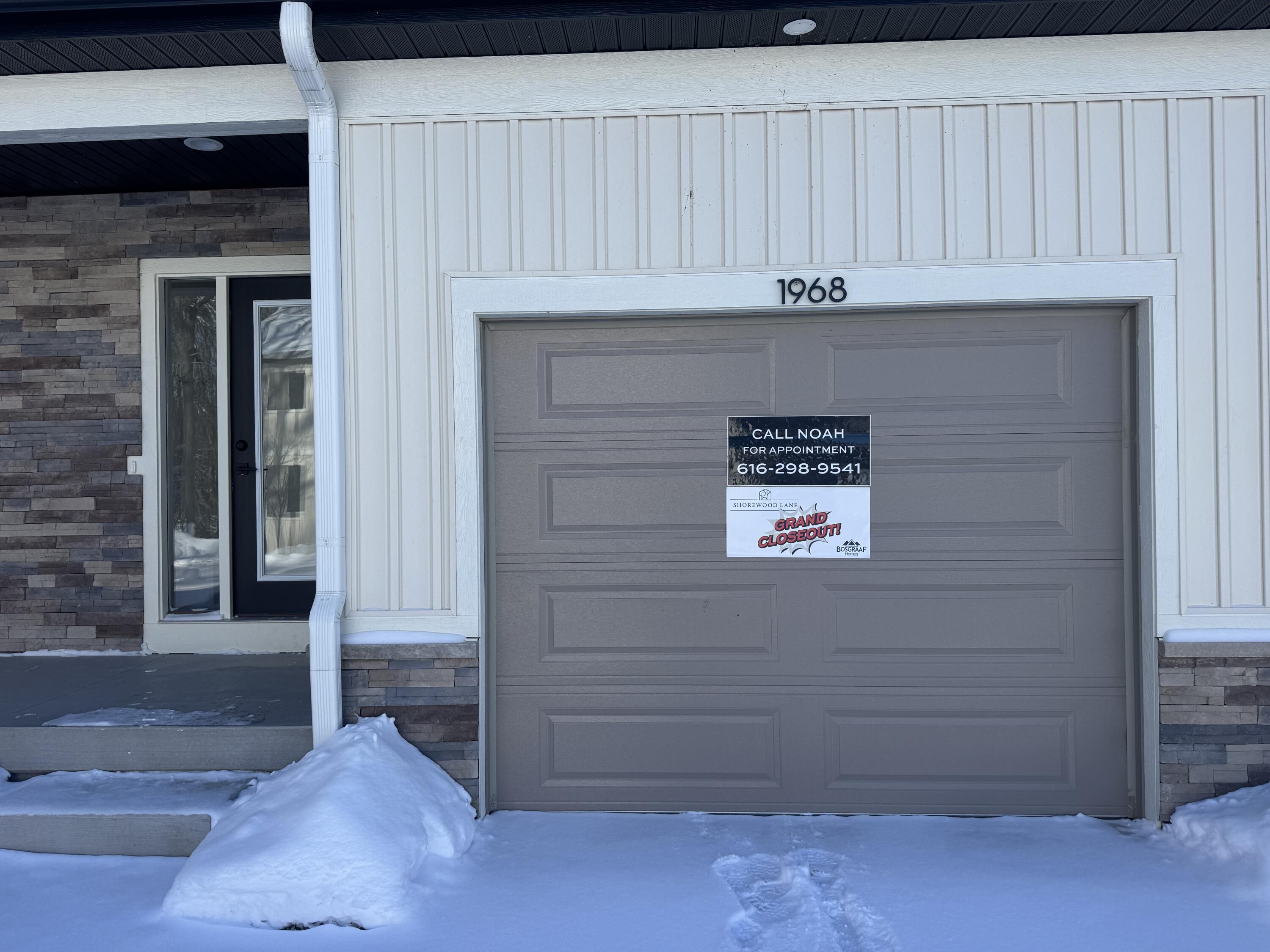 1968 S Shorewood Lane 14