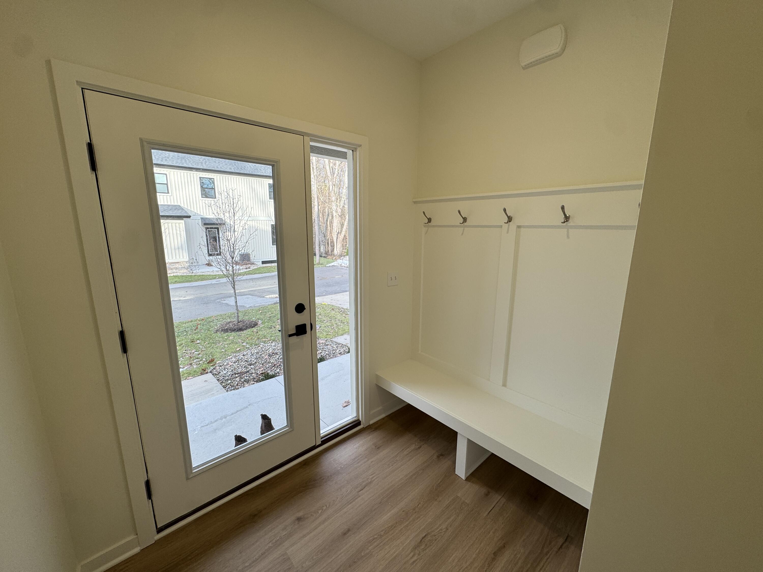 1968 S Shorewood Lane 14