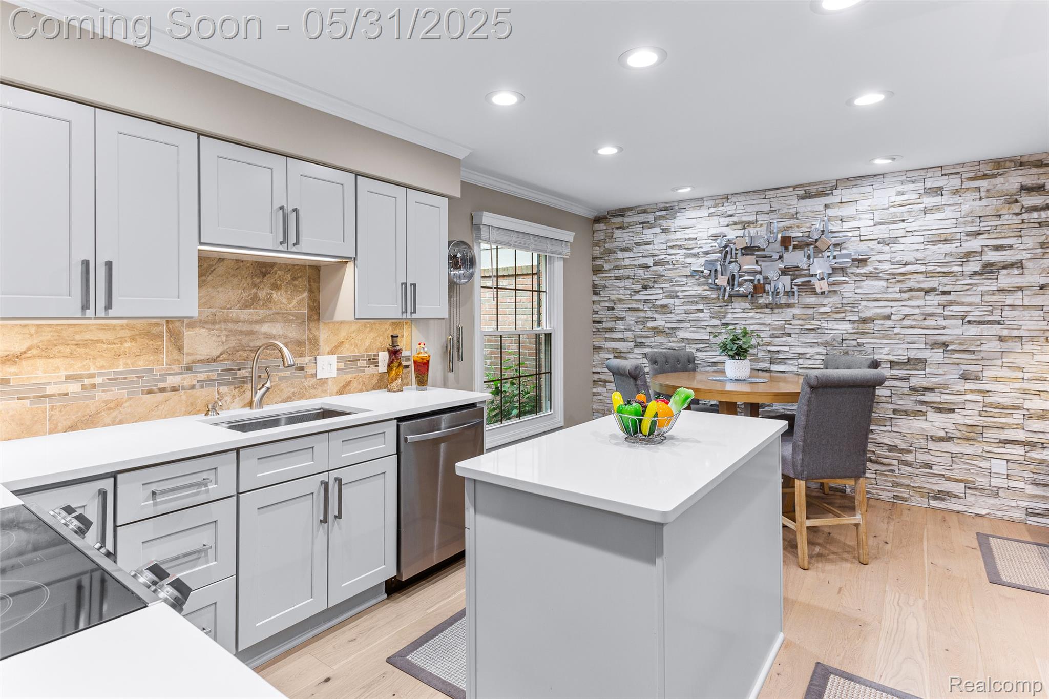 4544 Golf View Drive