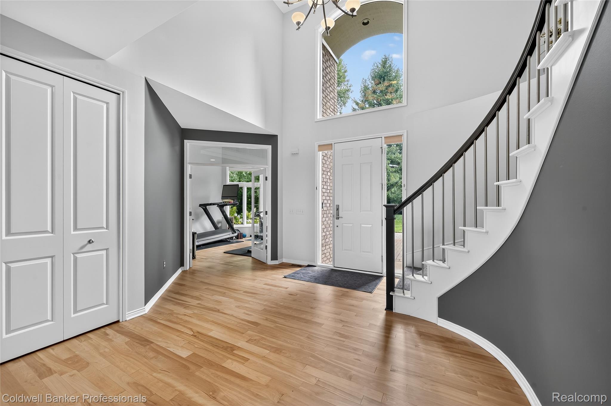 668 E Buell Road