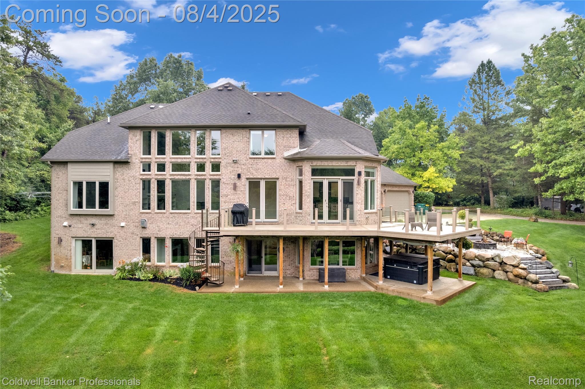 668 E Buell Road