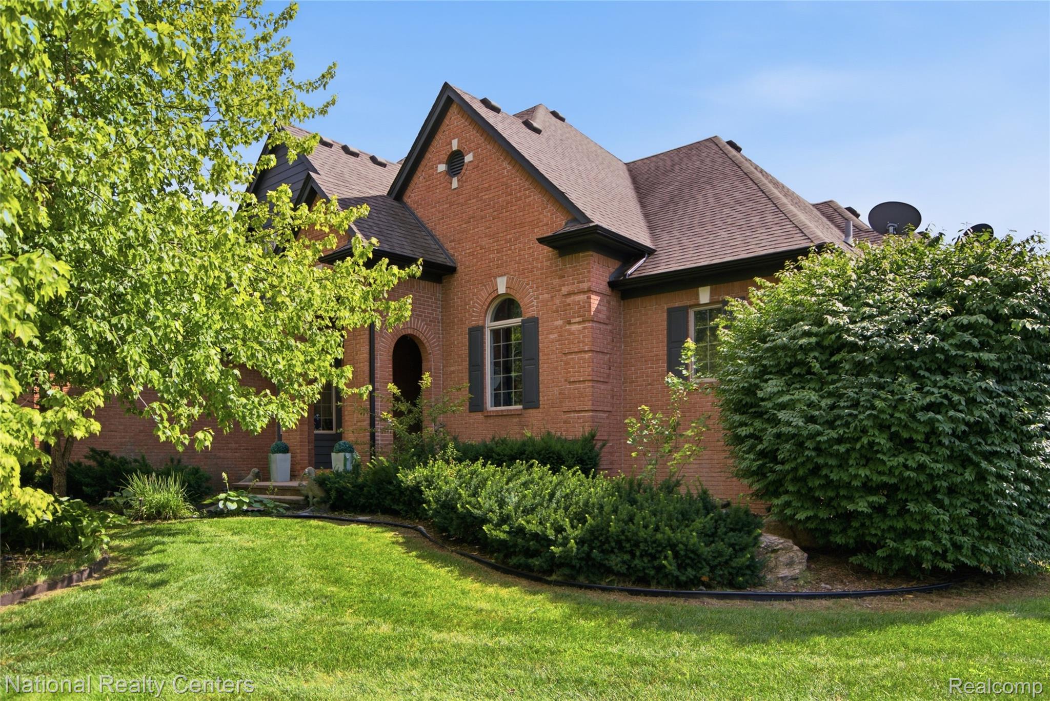 11908 CEDARWOOD Drive