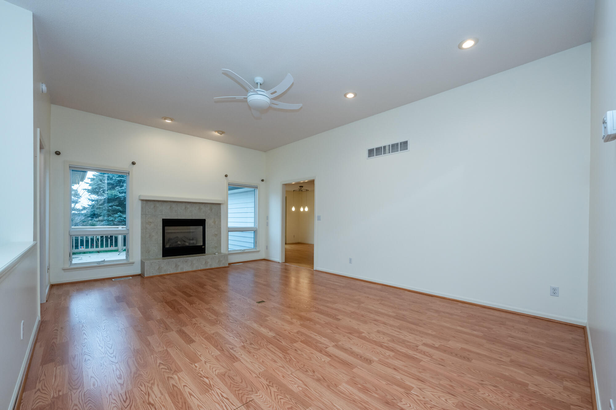 2350 Shoreham Highlands Street