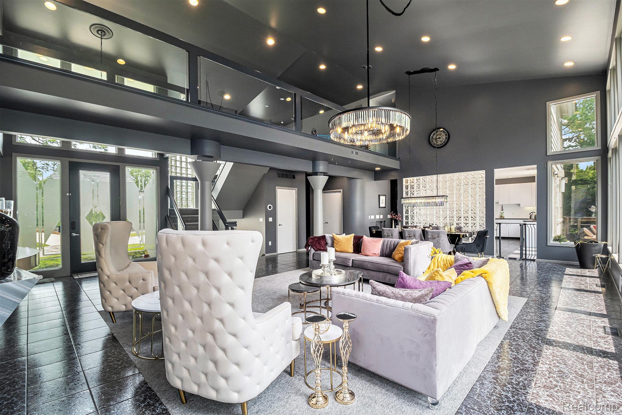 1002 Coldspring Drive