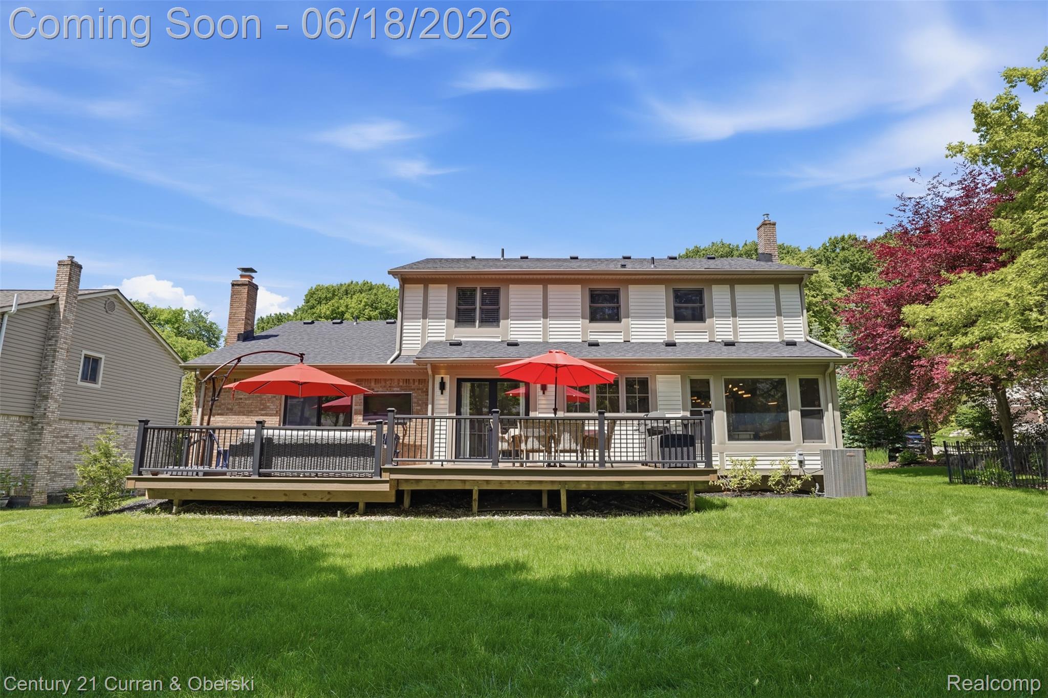 42149 Crestview Circle