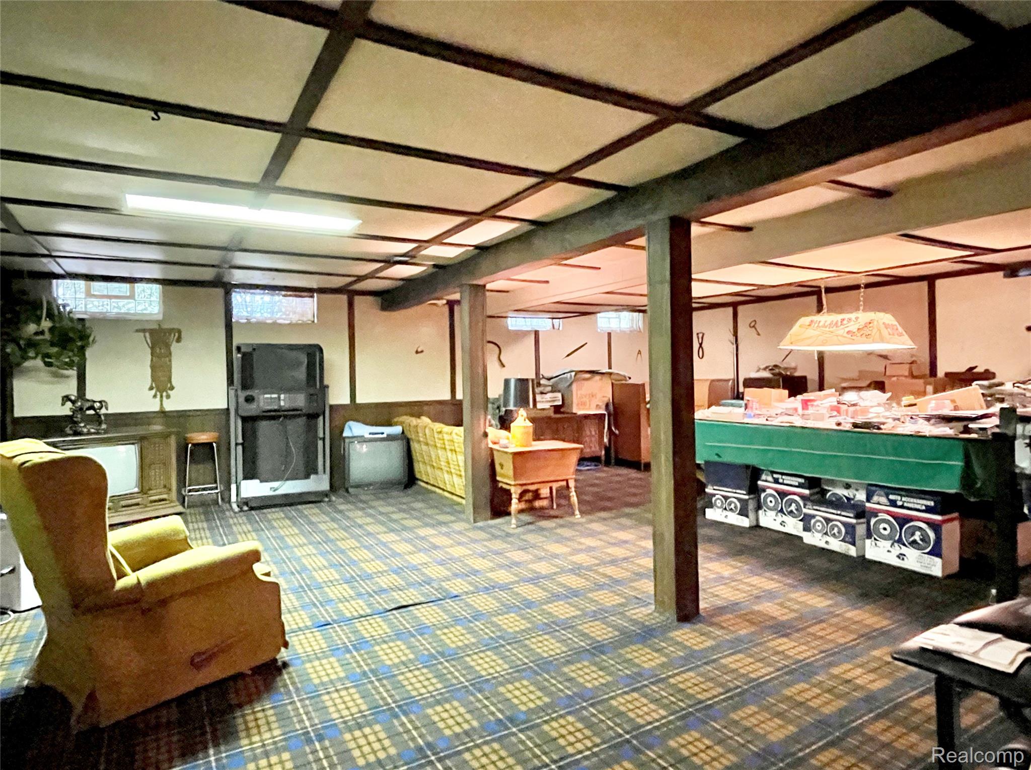 Oakland Charter Township, Michigan 48306, United States, 5 Bedrooms Bedrooms, ,3 BathroomsBathrooms,Residential,Active,226169