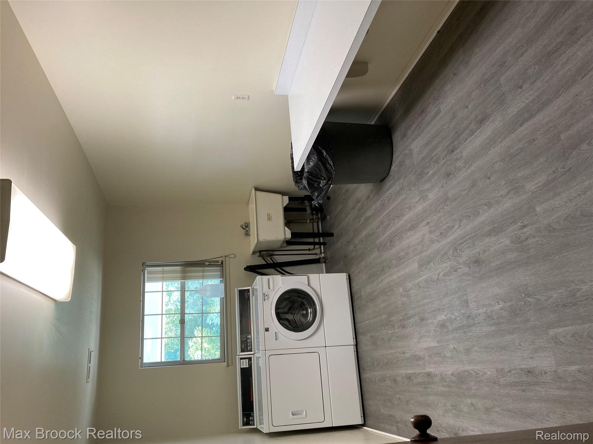 31045 Pheasant Run Street