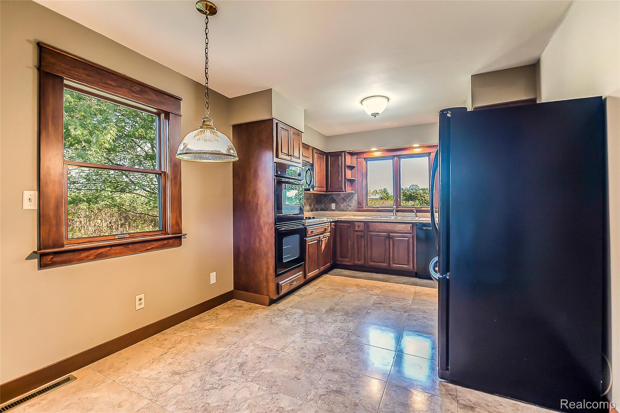 3920 W ELLSWORTH Road