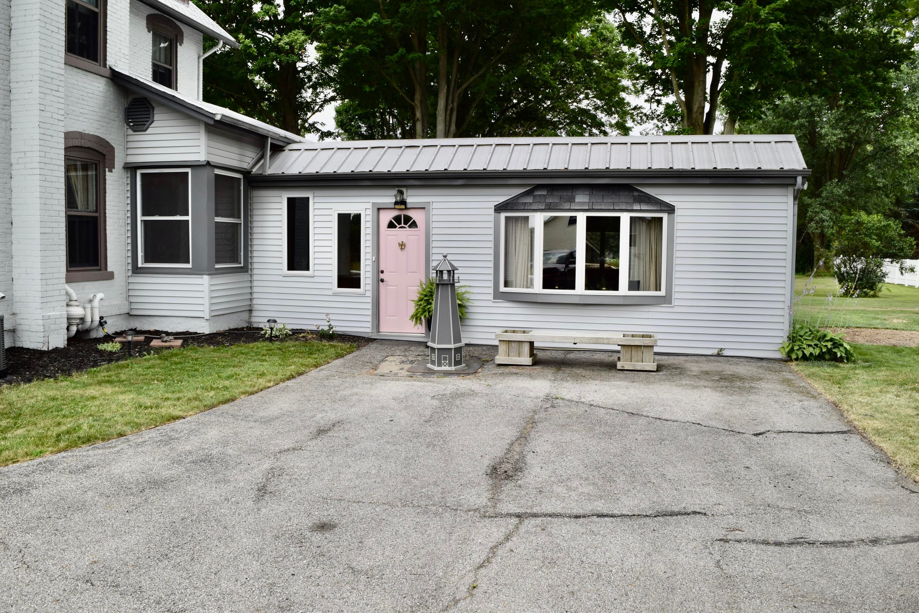 231 S Fremont Road