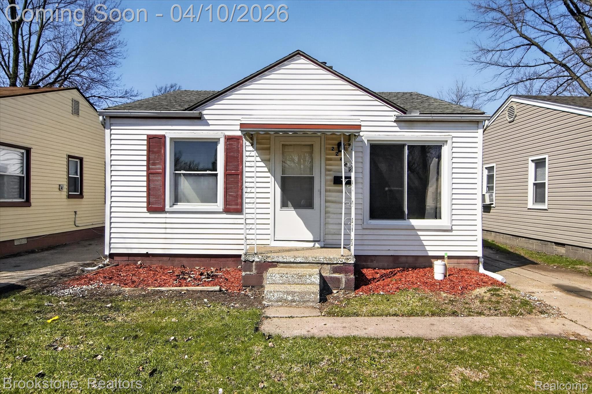 22447 Sharrow Avenue