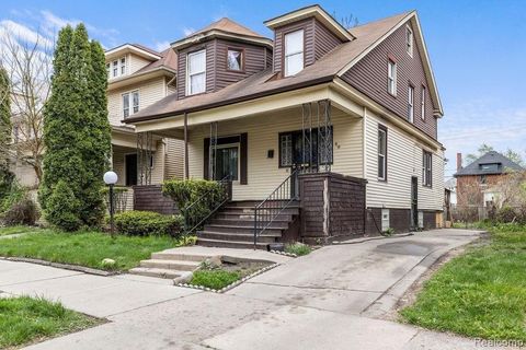 49 Richton Street Highland Park City MI 48203