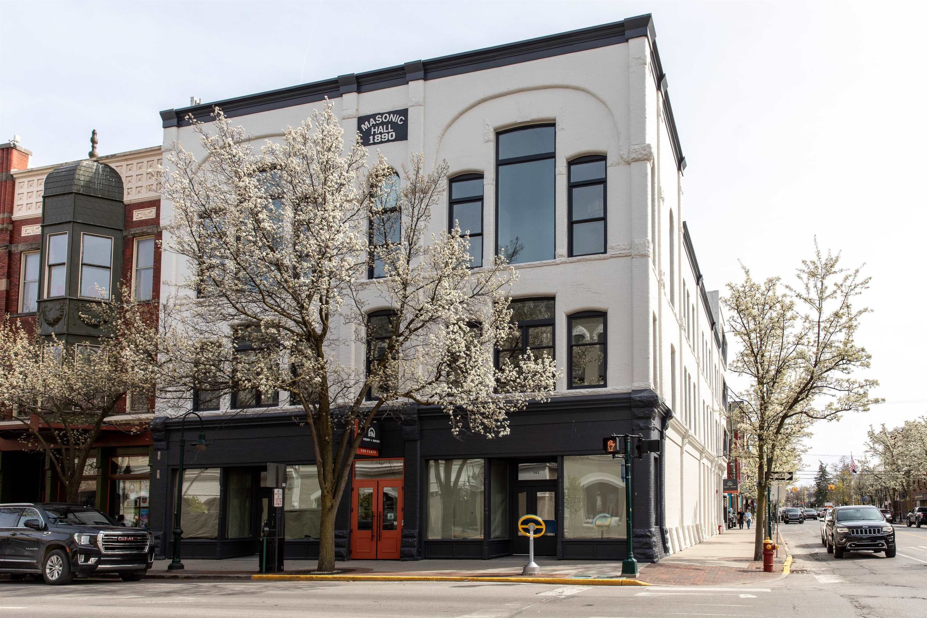 100 E Front Street
