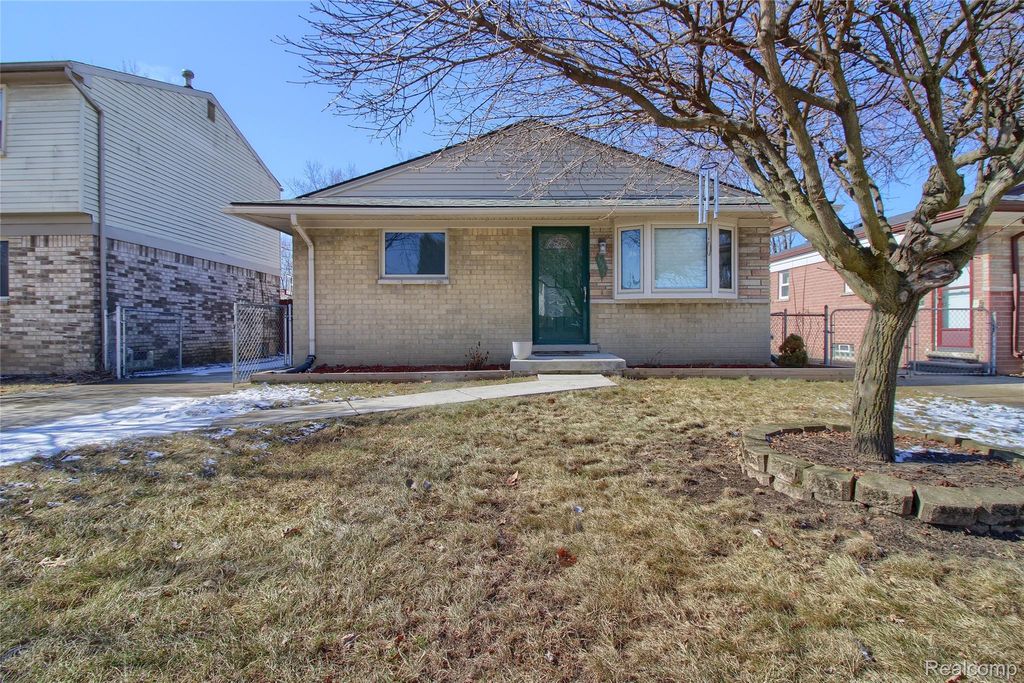 Photo of 7427 Arcola Street, Westland City, MI 48185 (MLS # 20261012344)