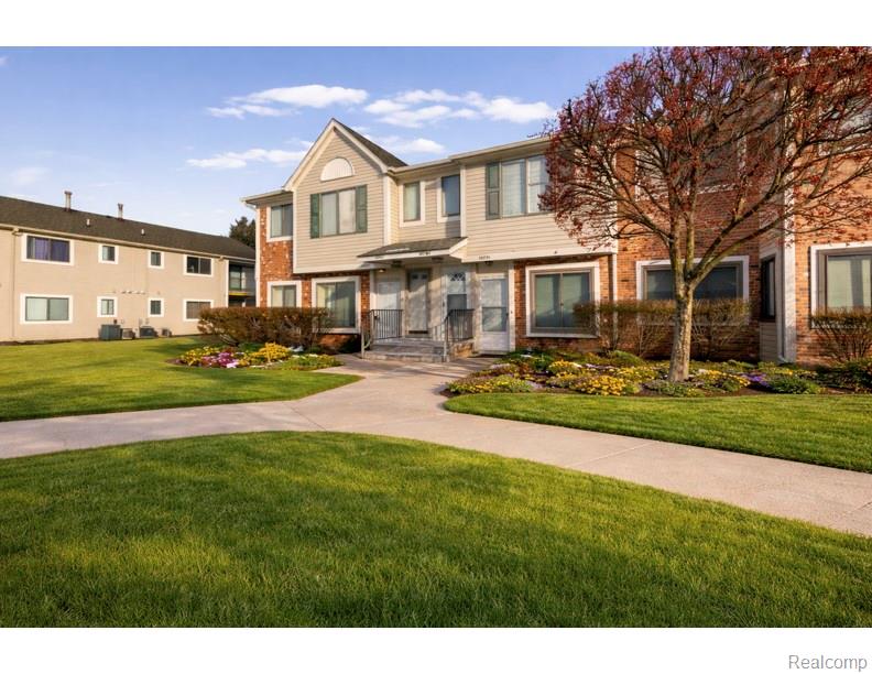 30755 Hidden Pines Lane 25