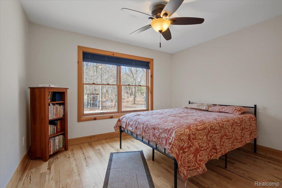 Groveland Township, Michigan 48462, United States, 5 Bedrooms Bedrooms, ,5 BathroomsBathrooms,Residential,Active,93544