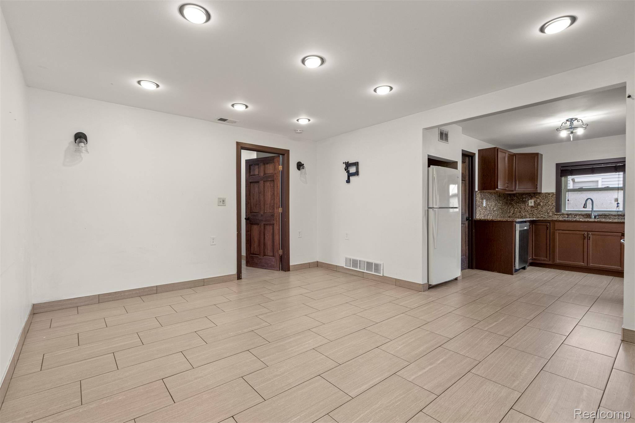 5939 Robindale Avenue