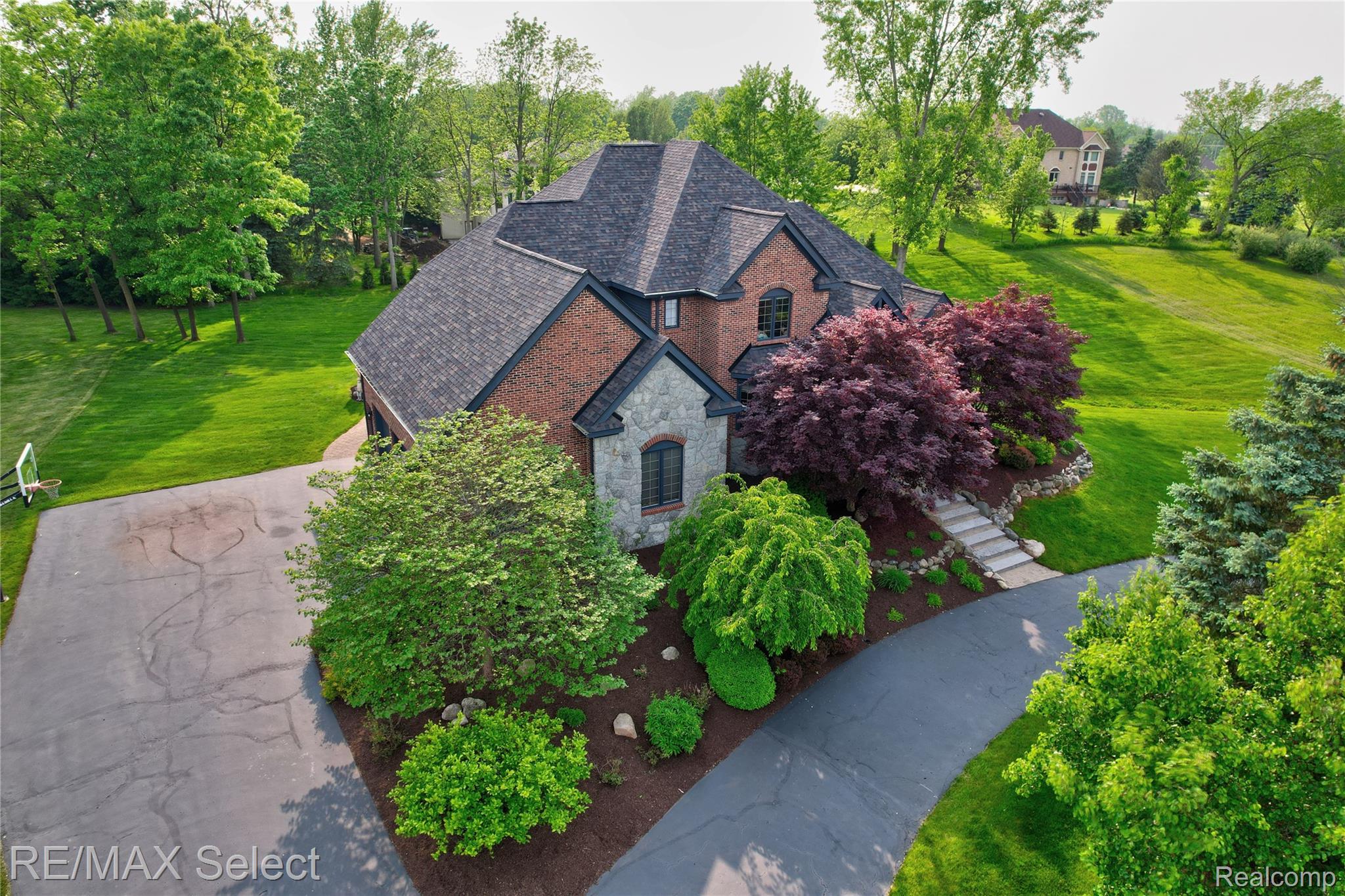 8320 MISTY Meadows