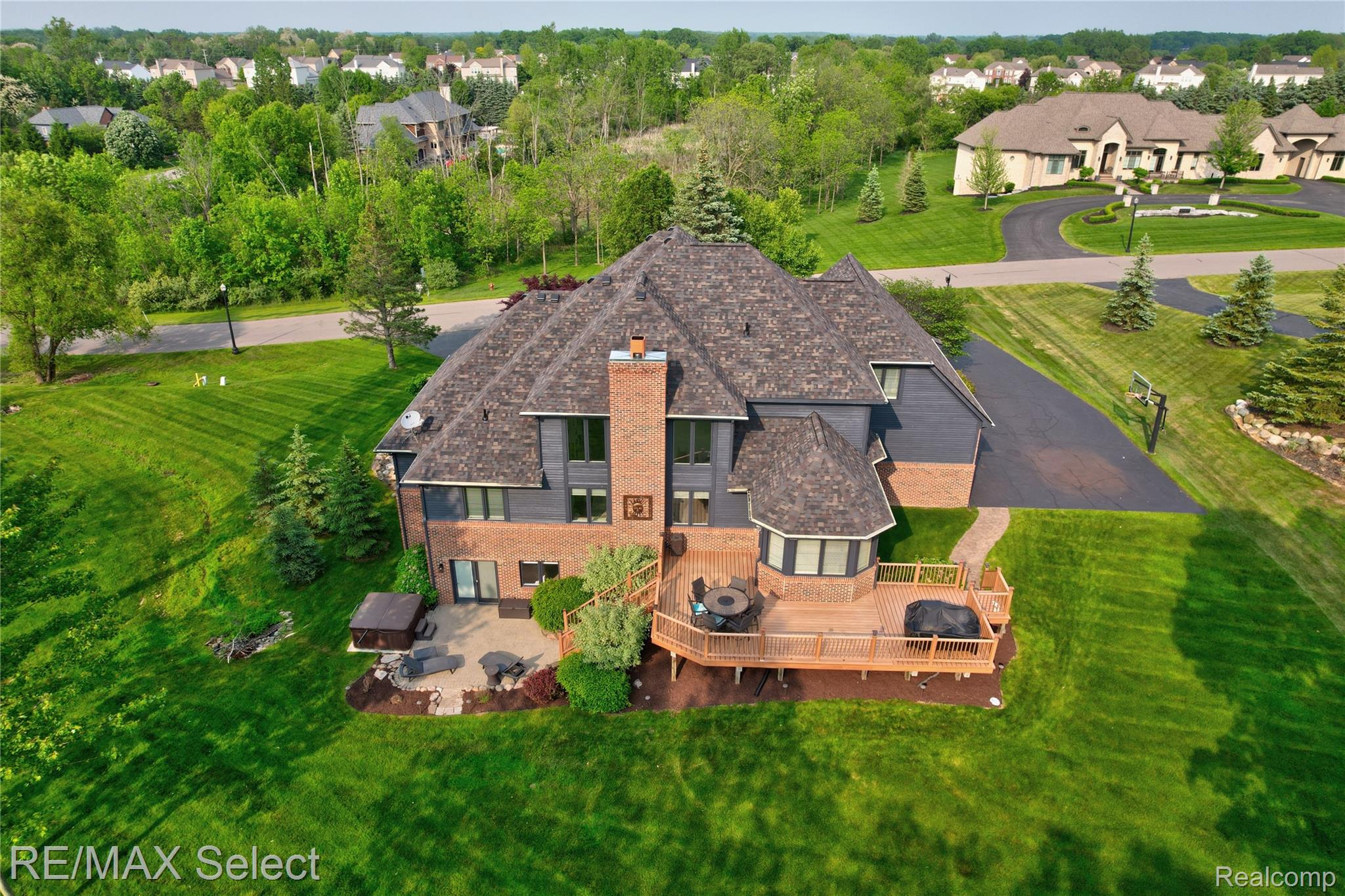 8320 MISTY Meadows