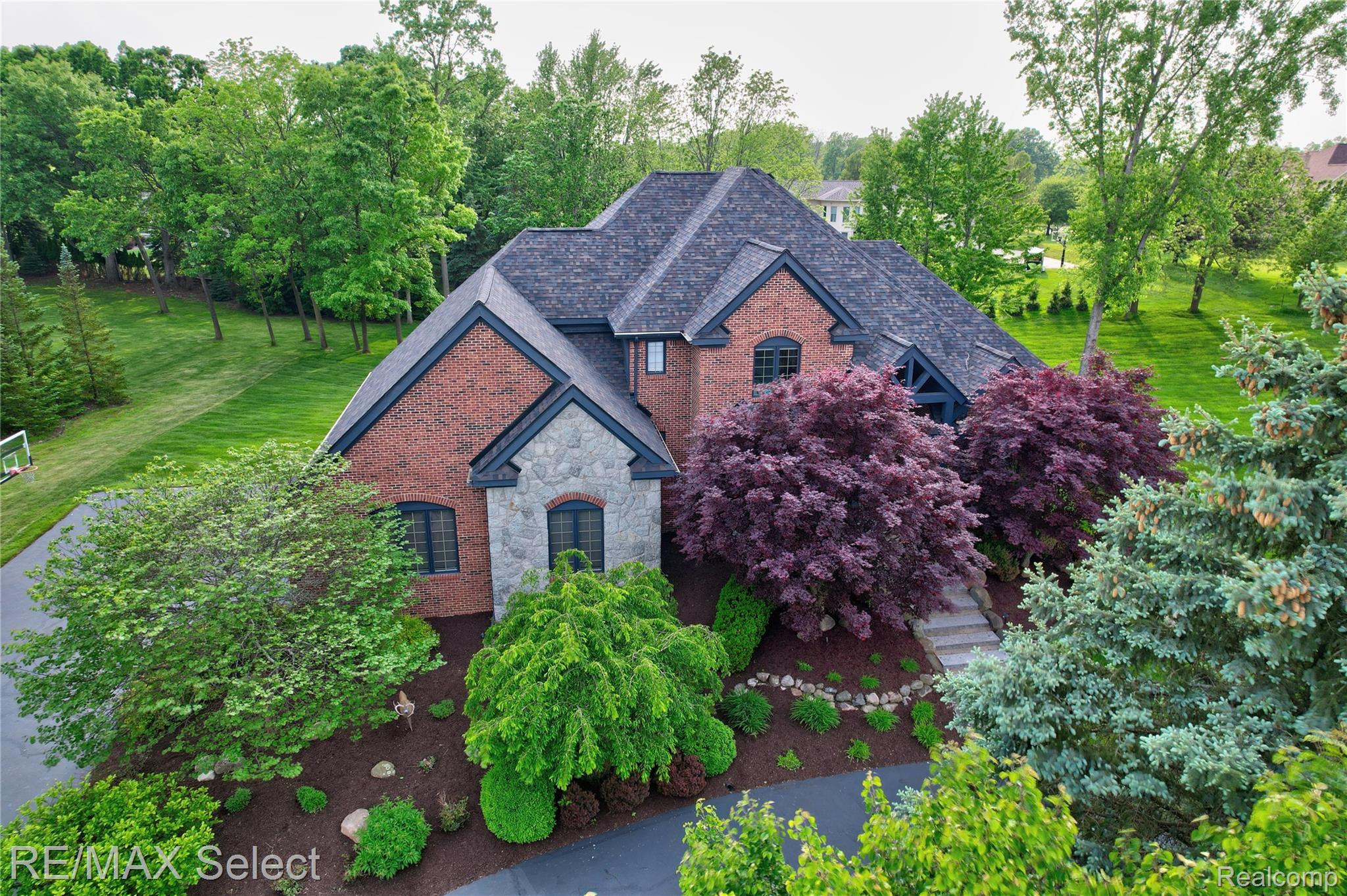 8320 MISTY Meadows