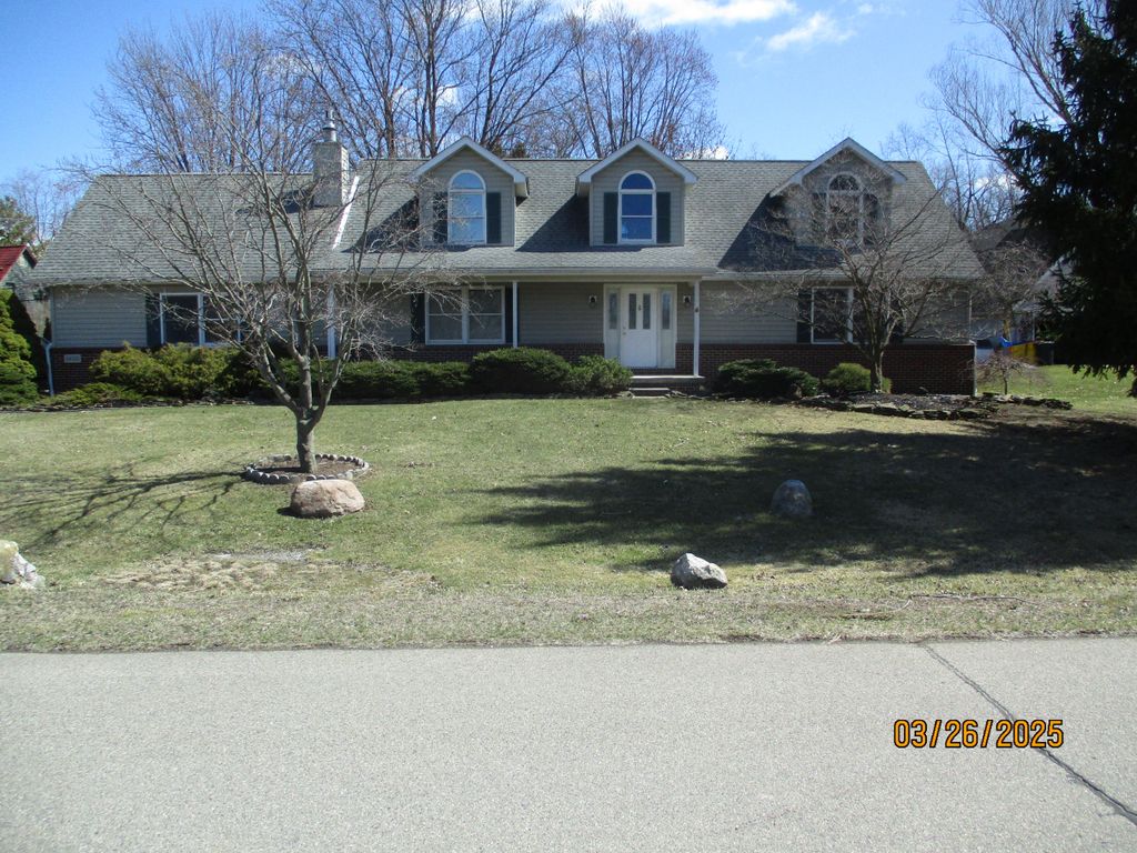listing image 0