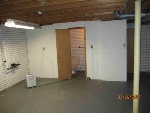 listing image 71