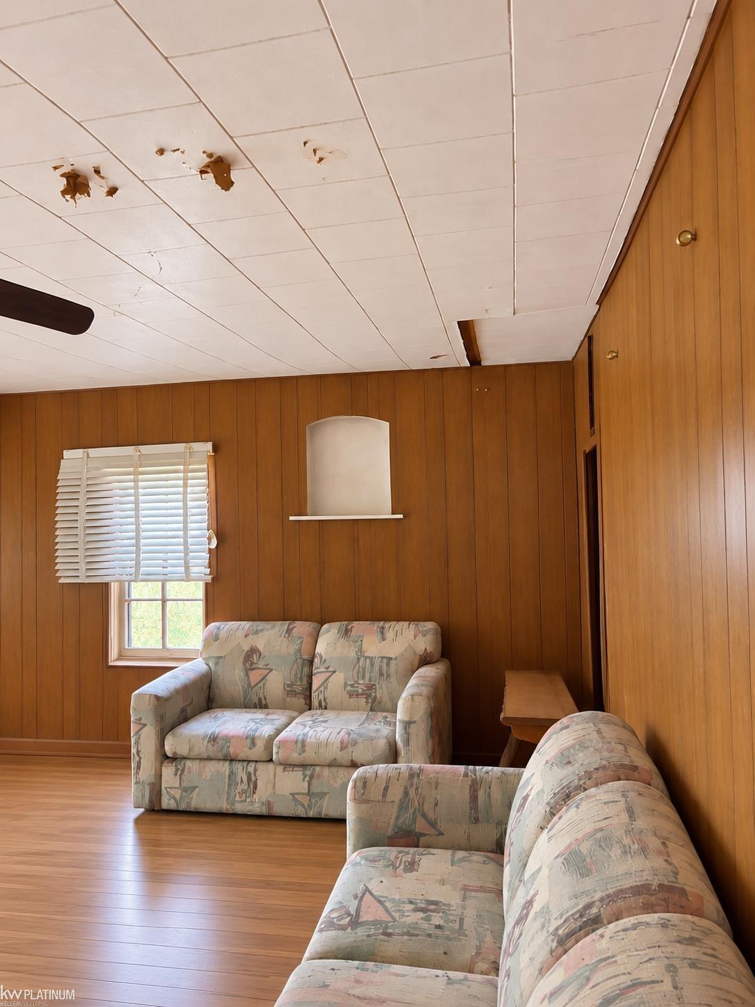 4692 Harlan Road