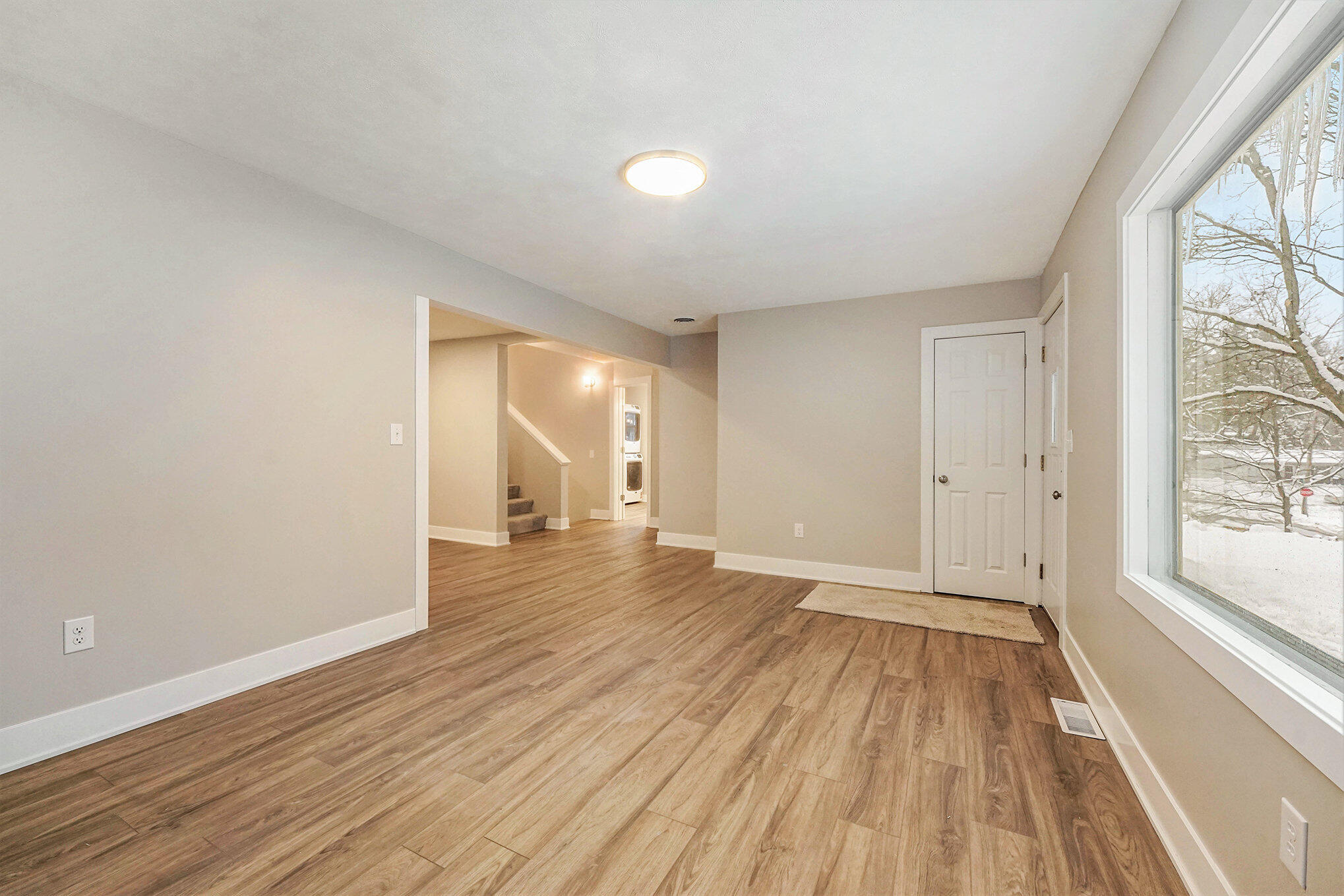 4341 Laura Avenue NW