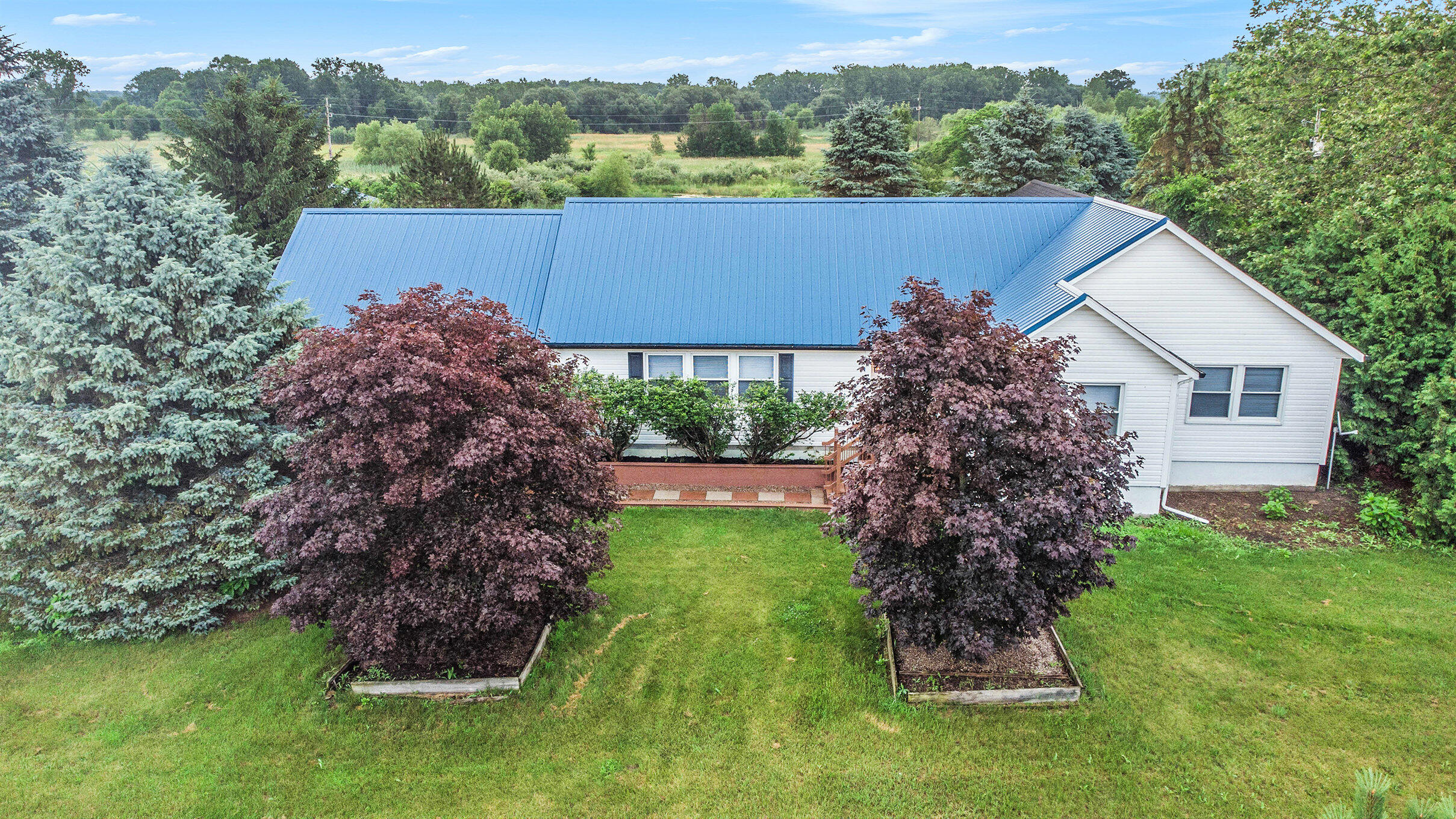 5601 MI State Road 52