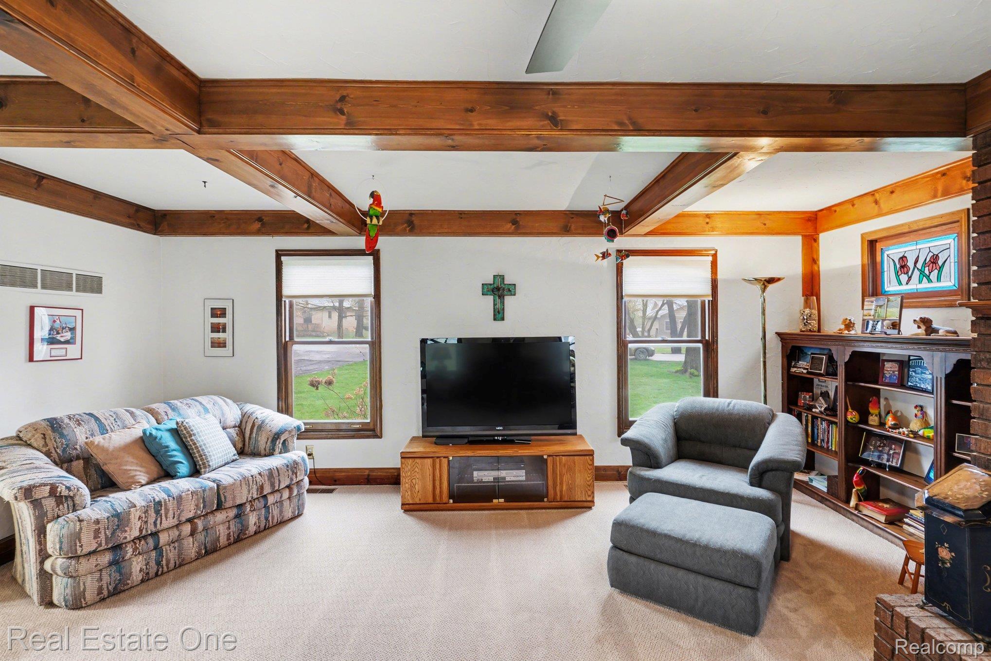 1355 Grebe Road