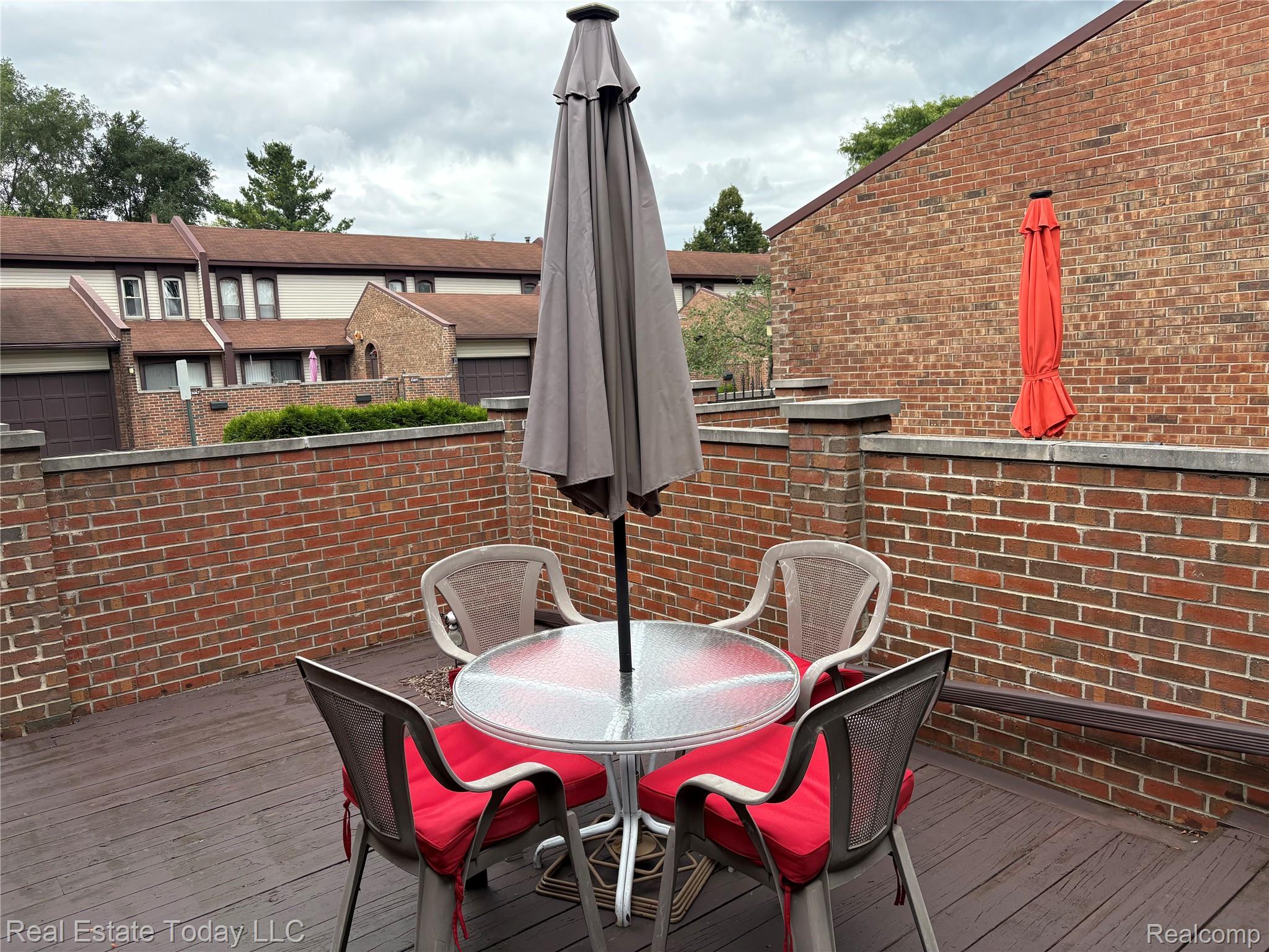 25064 Champlaign Drive 9B