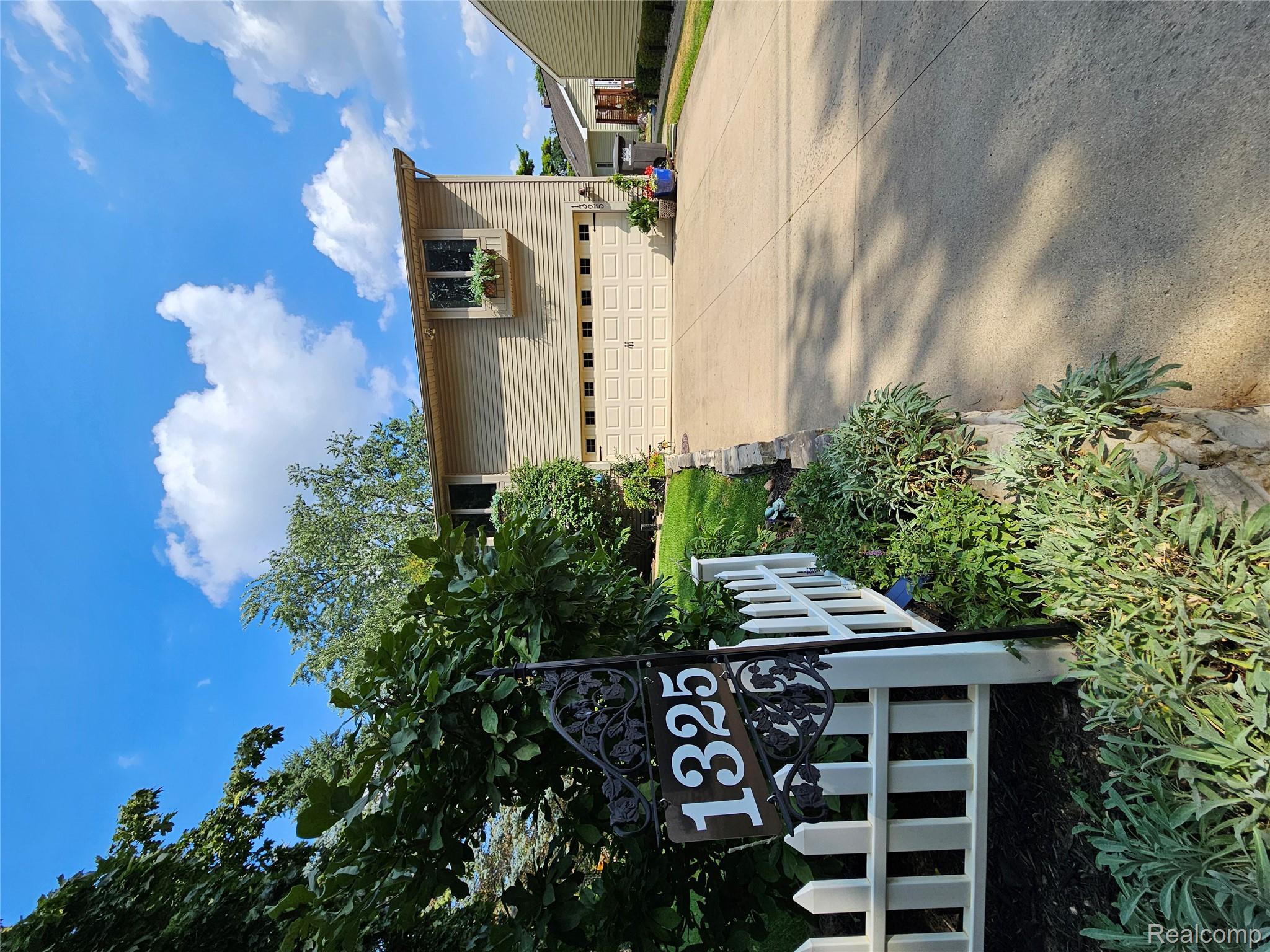 1325 Beach Drive