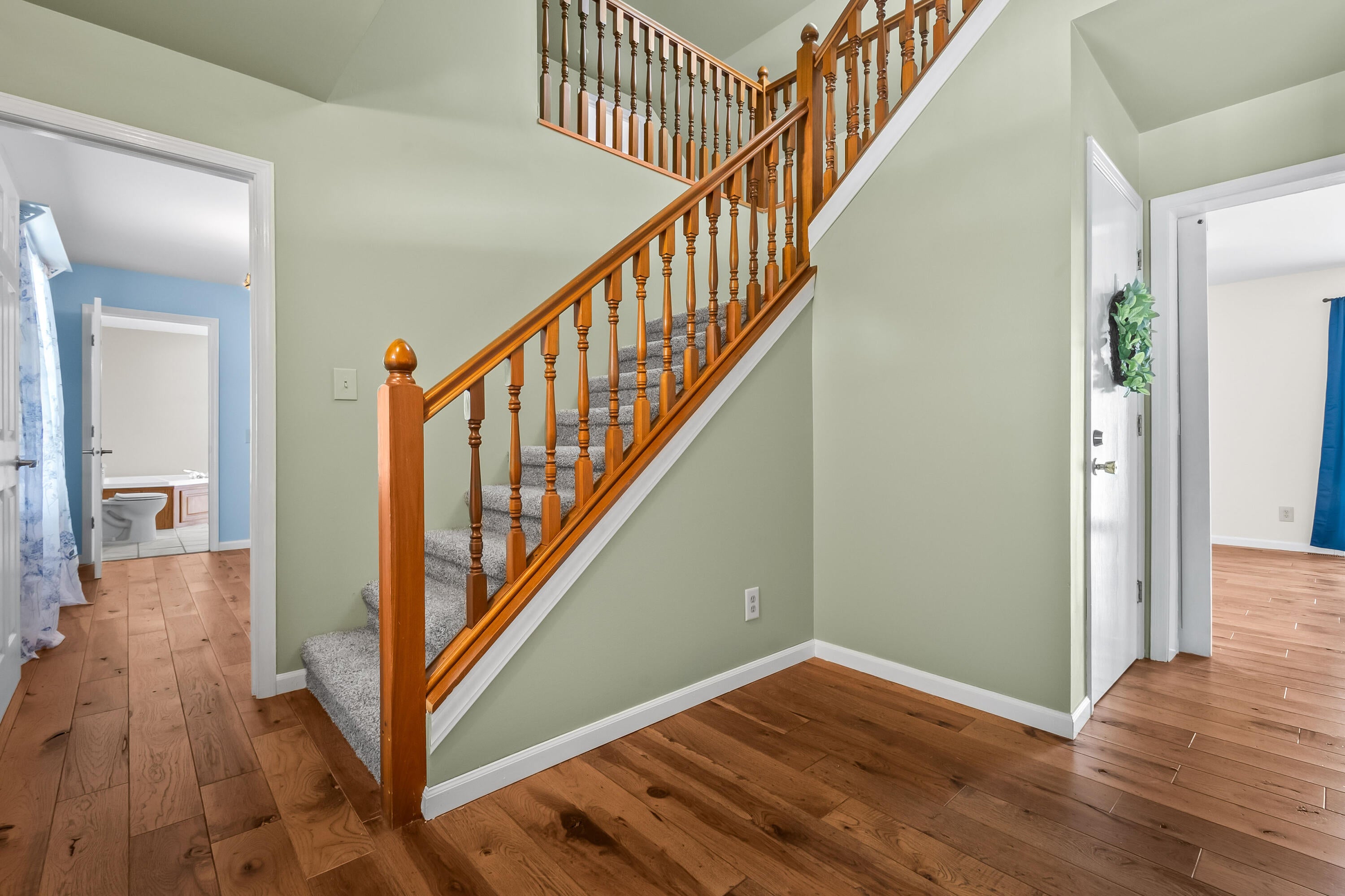 8651 Moreland Road