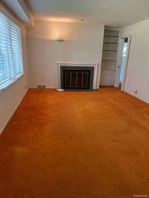 Birmingham City, Michigan 48009, United States, 2 Bedrooms Bedrooms, ,2 BathroomsBathrooms,Residential,Active,142833