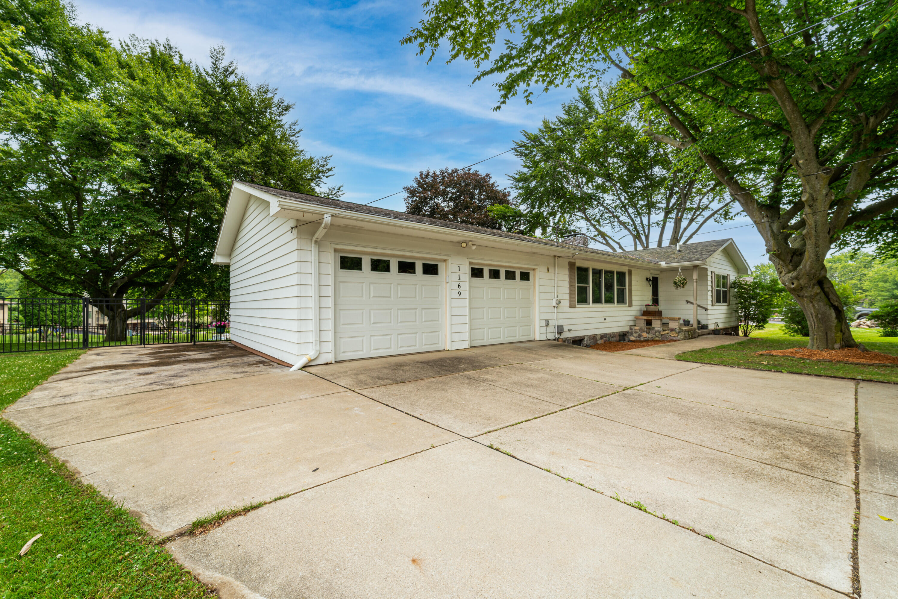 1169 Wilbur
