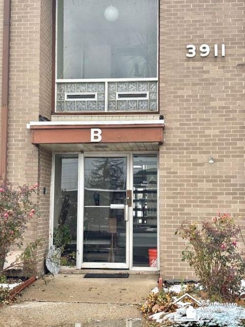 3911 Fort Street Trenton City MI 48183