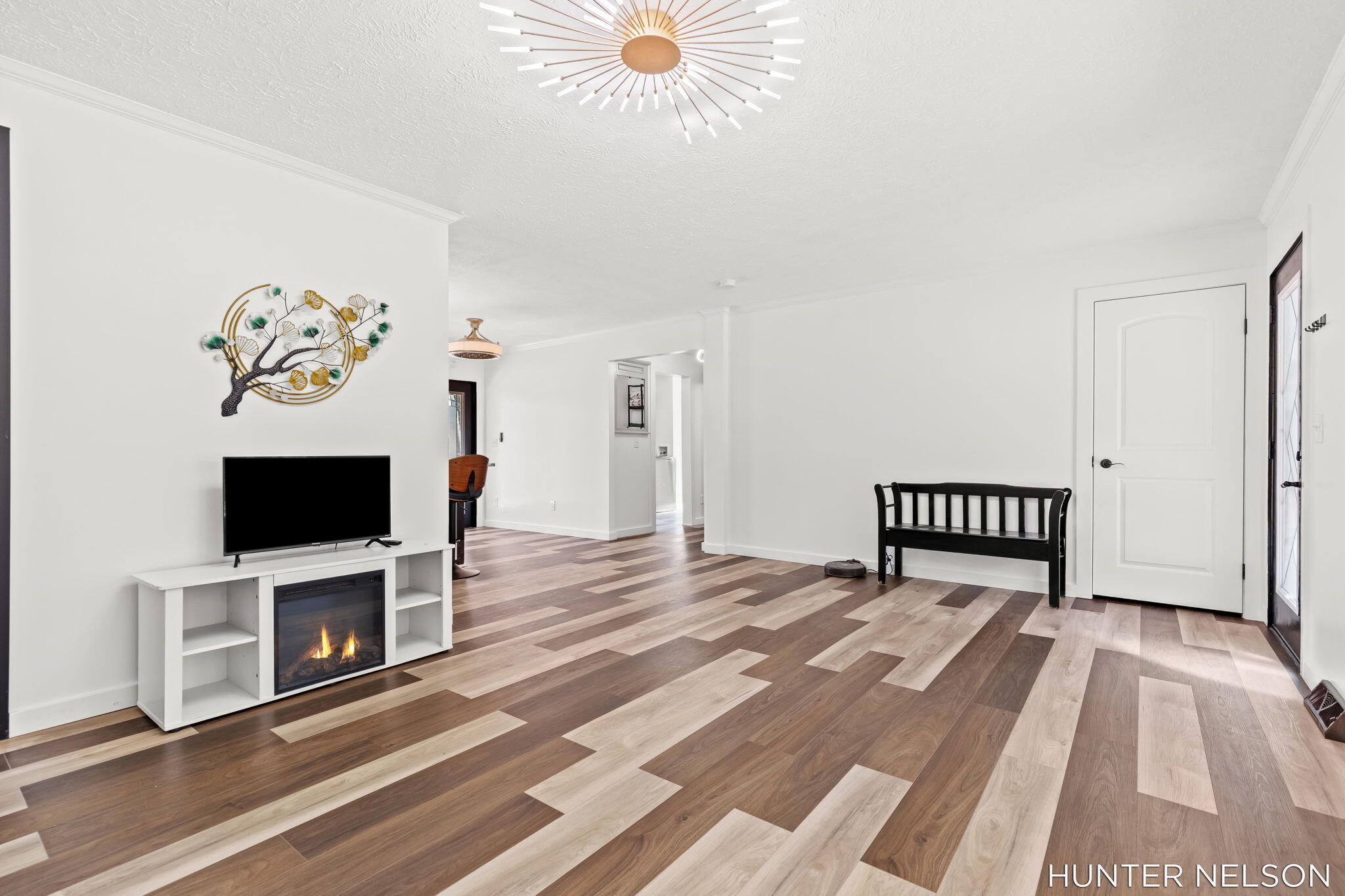 3088 Central Road