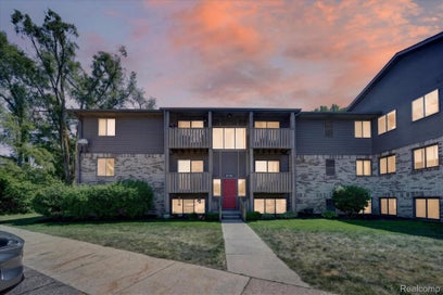 8735 Green Willow Street 1 Brighton City MI 48116
