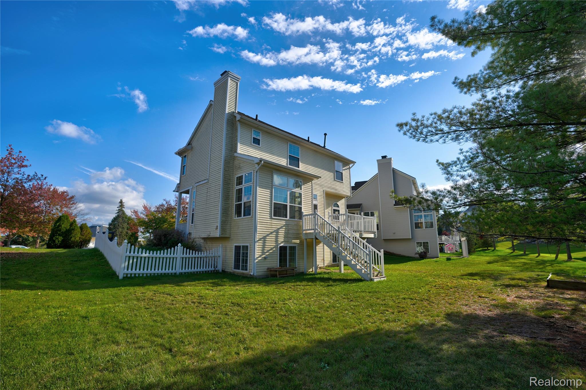 88 Champlain Boulevard