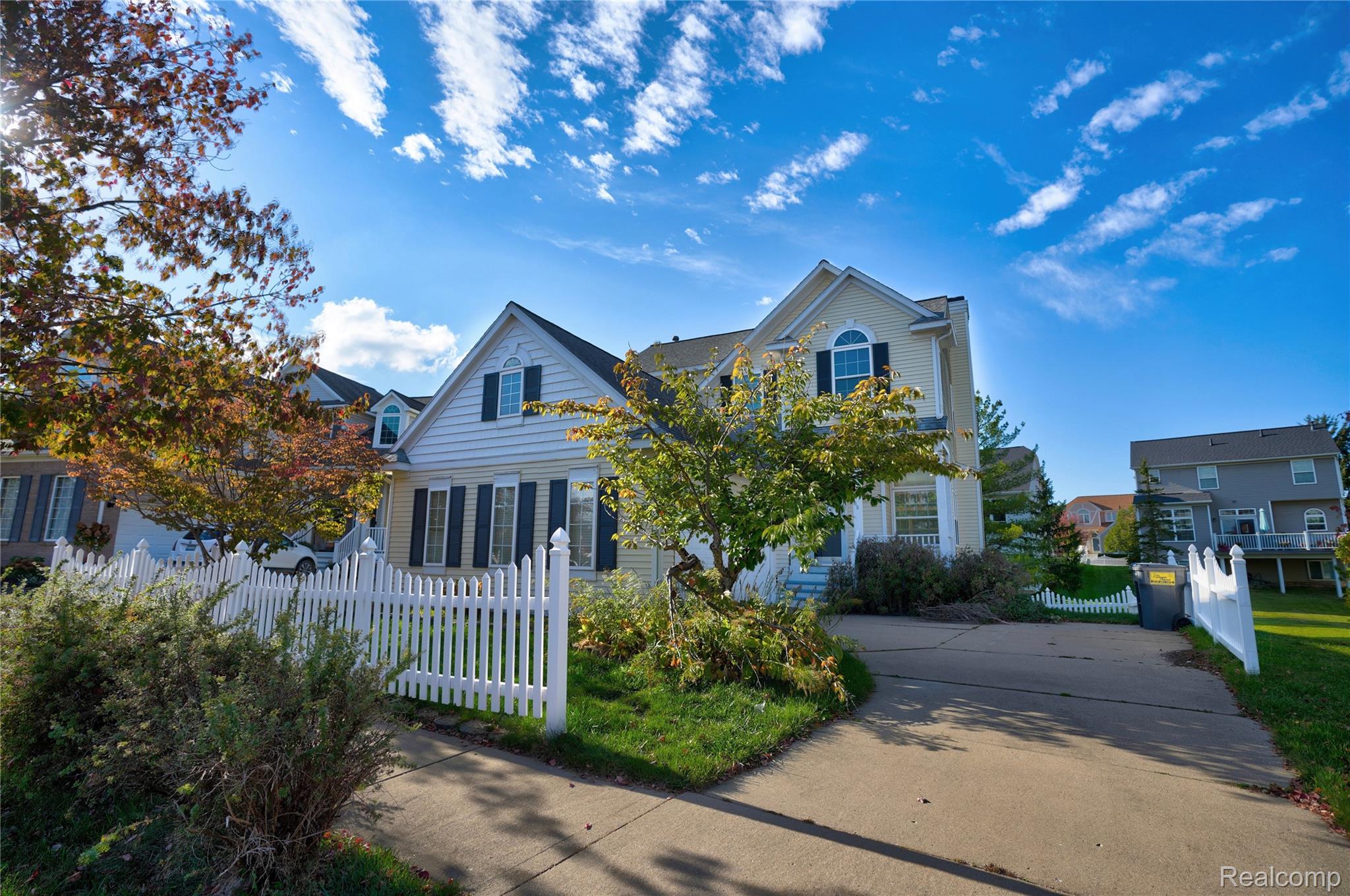 88 Champlain Boulevard