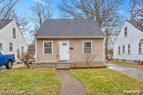 2829 BENNETT Street Dearborn City MI 48124