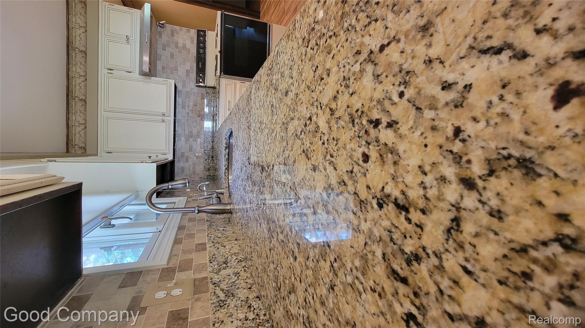 11027 Russell Street