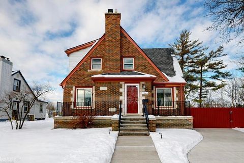 7535 Henry Street Center Line City MI 48015