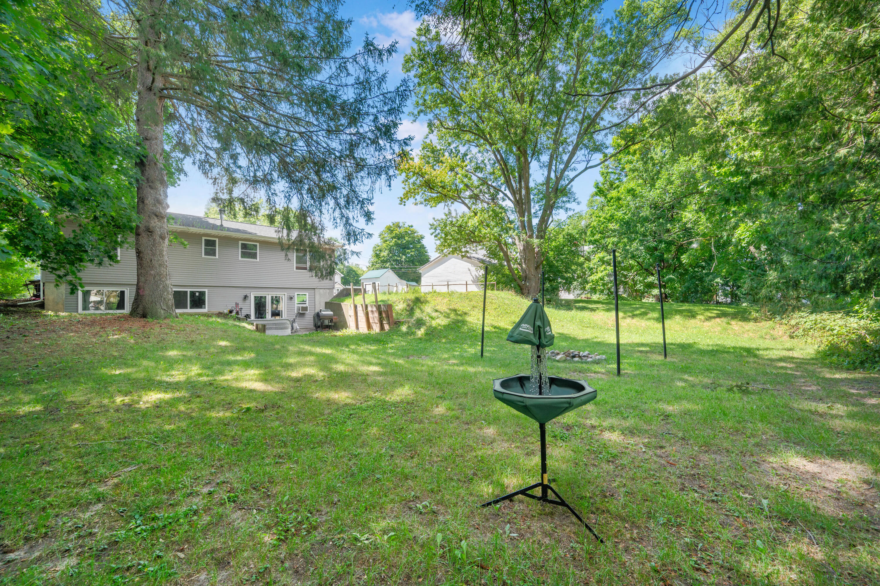 408 Woodward Avenue